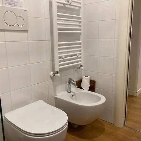 Lion 99 Apartamento *